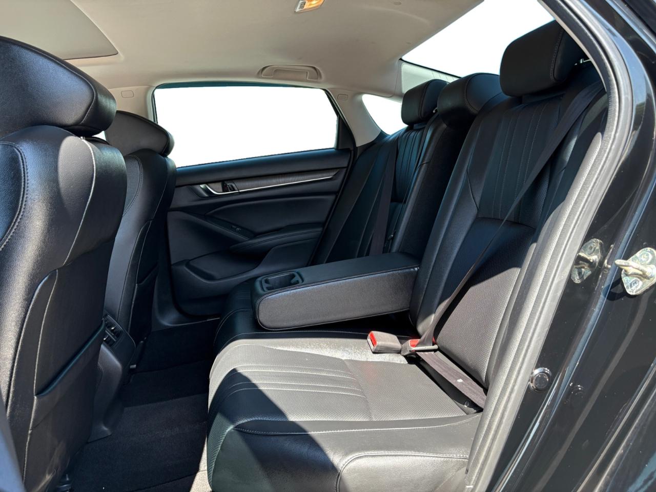 Honda Accord Sedan EX-L 2.0T Auto 2019