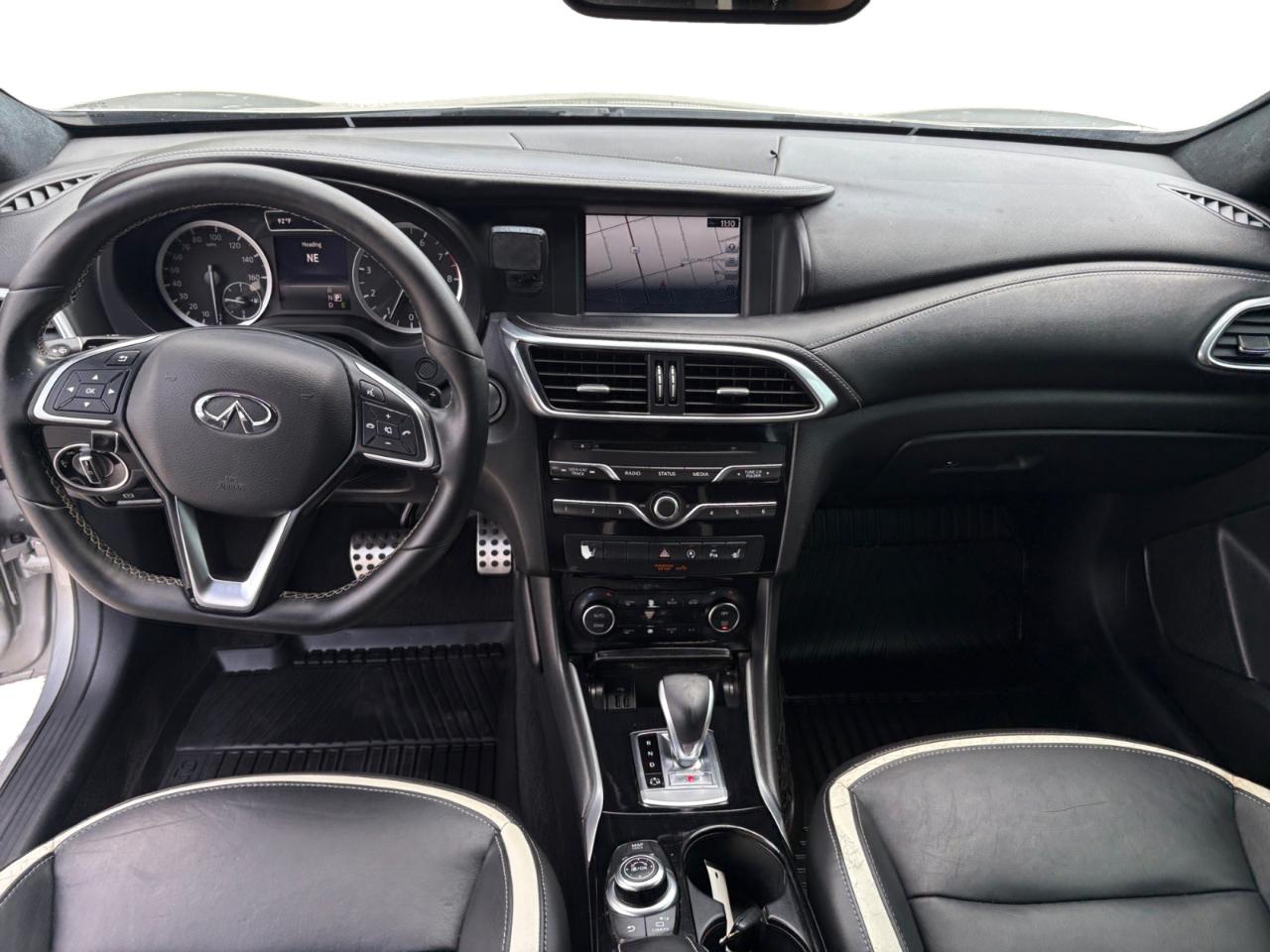 Infiniti QX30 Sport FWD 2018