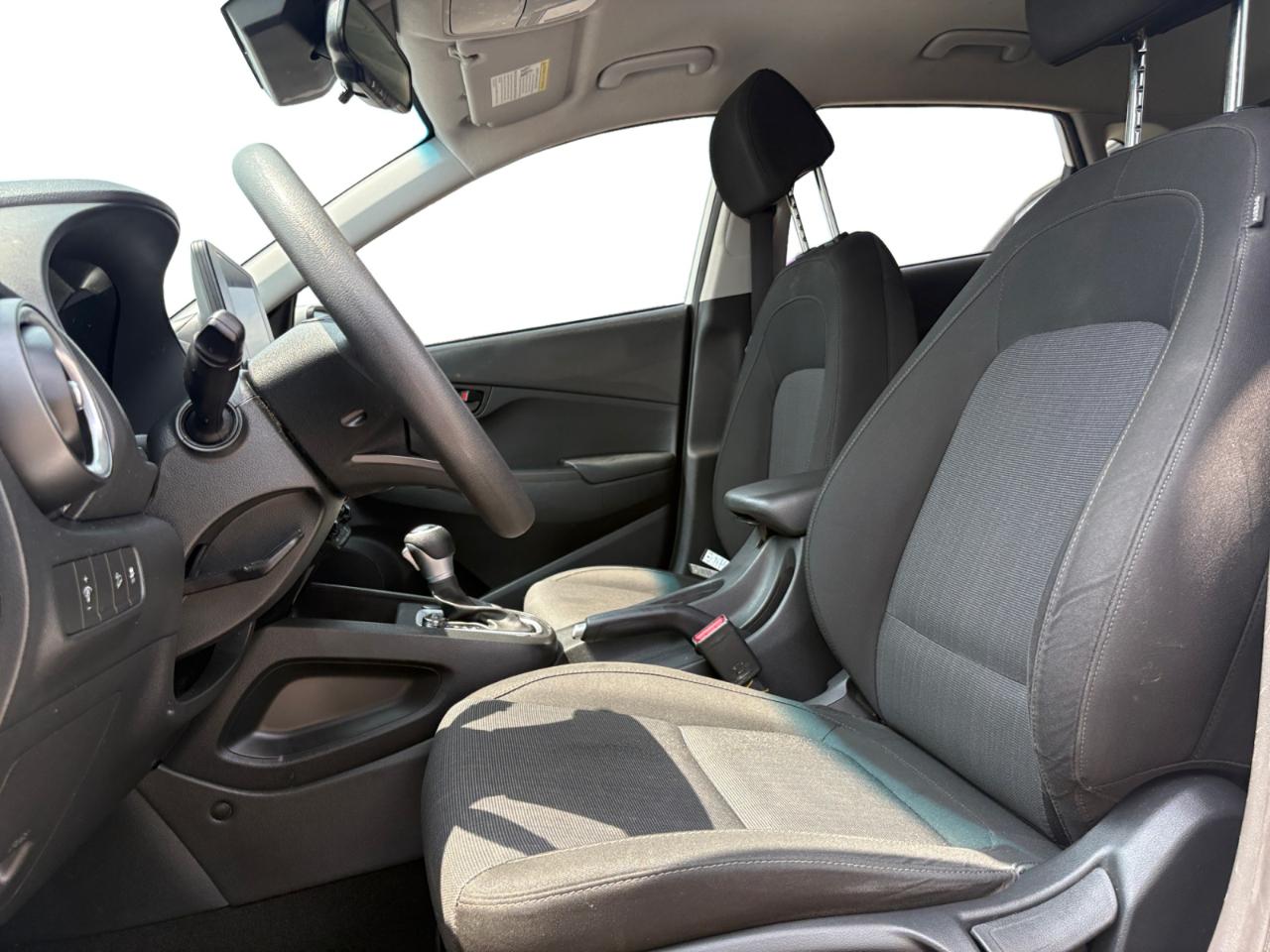 Hyundai Kona SEL Auto FWD 2022