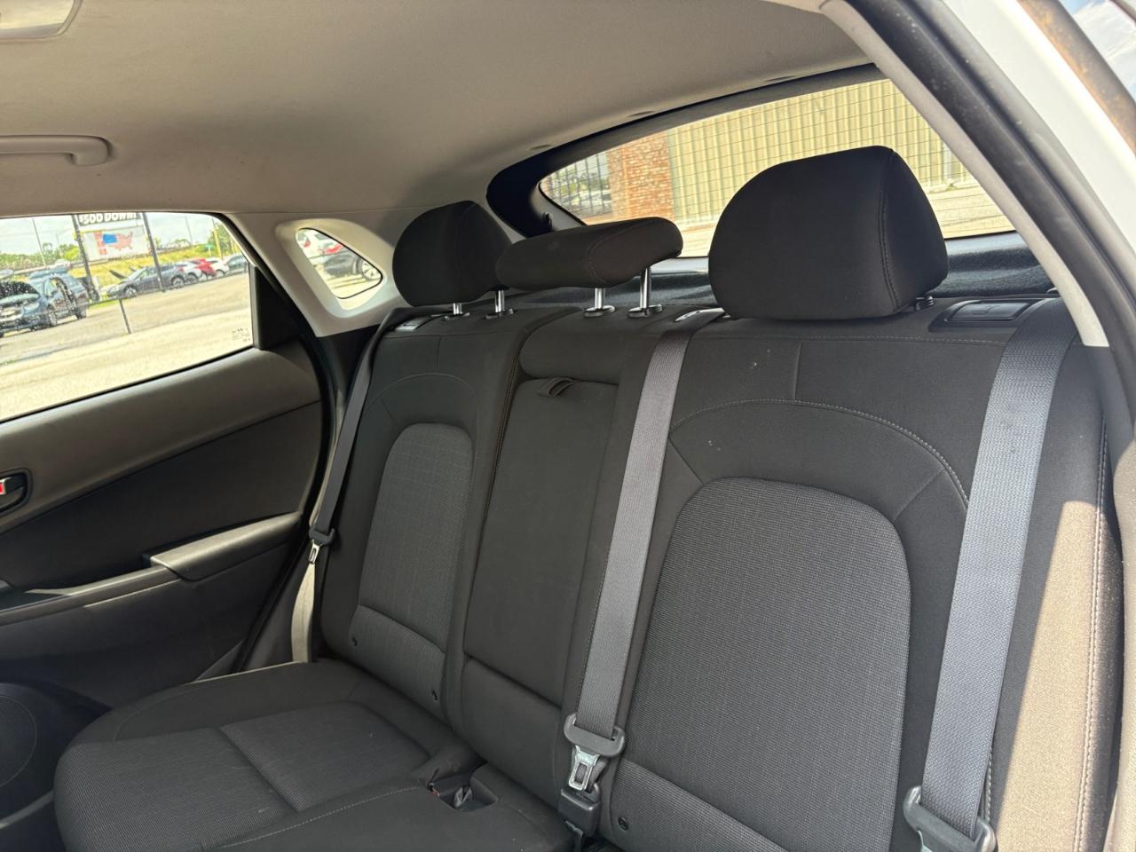 Hyundai Kona SEL Auto FWD 2022