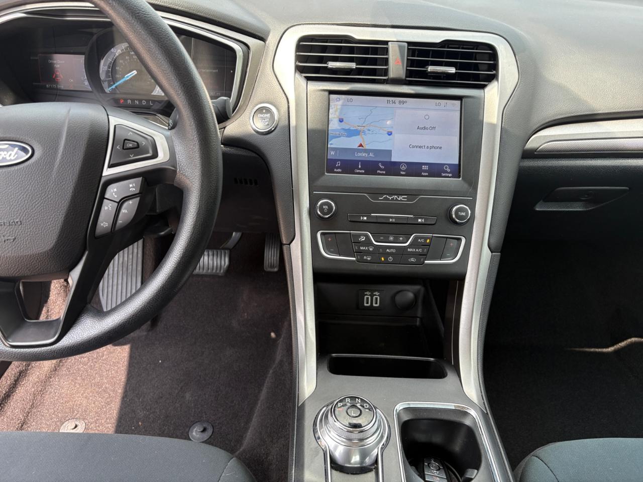 Ford Fusion Hybrid SE FWD 2020