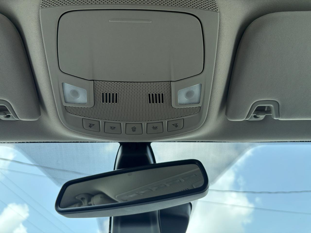Ford Fusion Hybrid SE FWD 2020