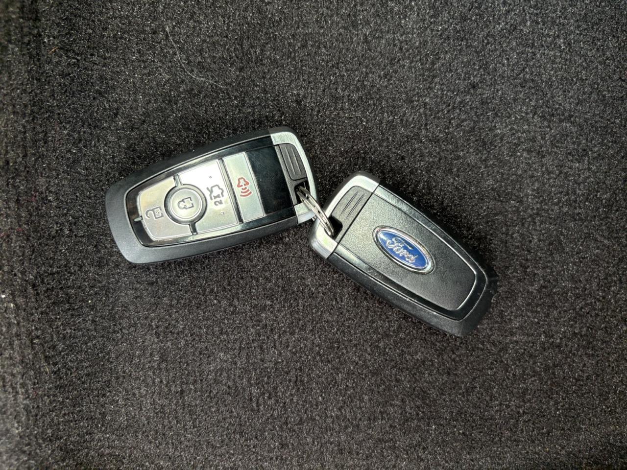 Ford Fusion Hybrid SE FWD 2020