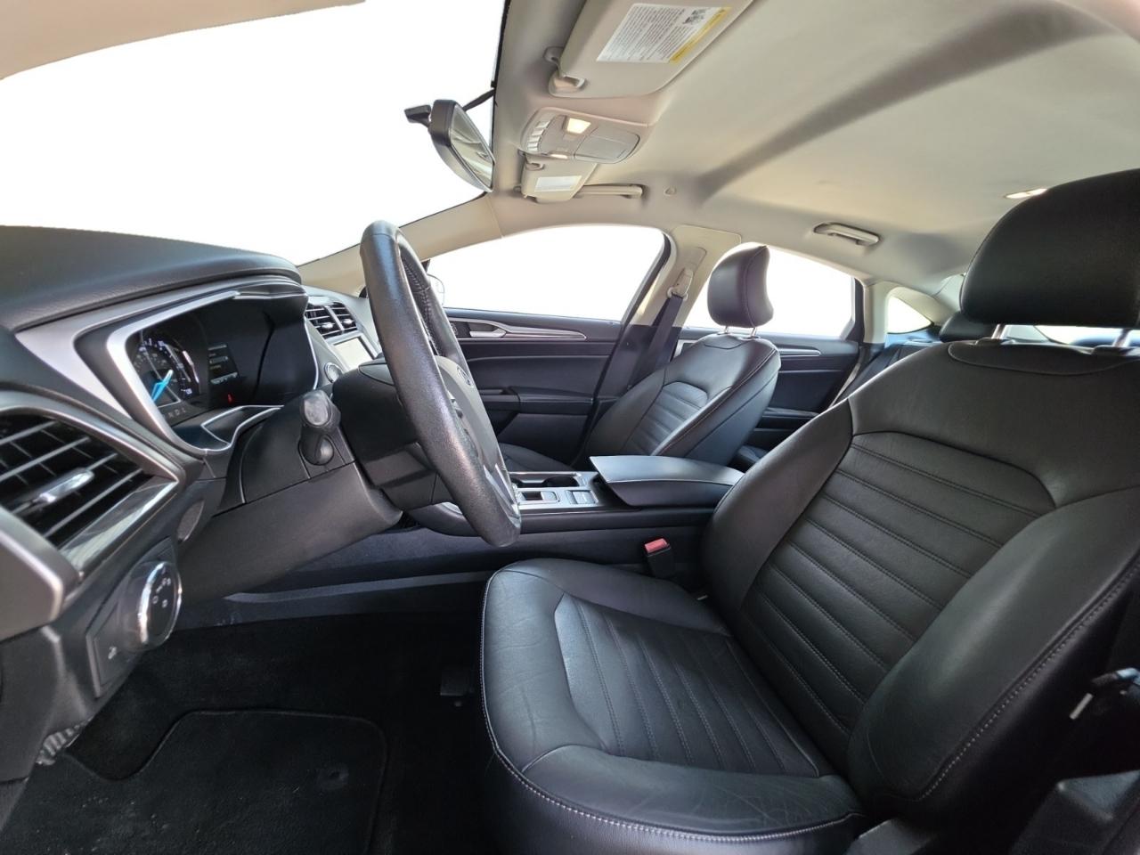 Ford Fusion Energi SE FWD 2018