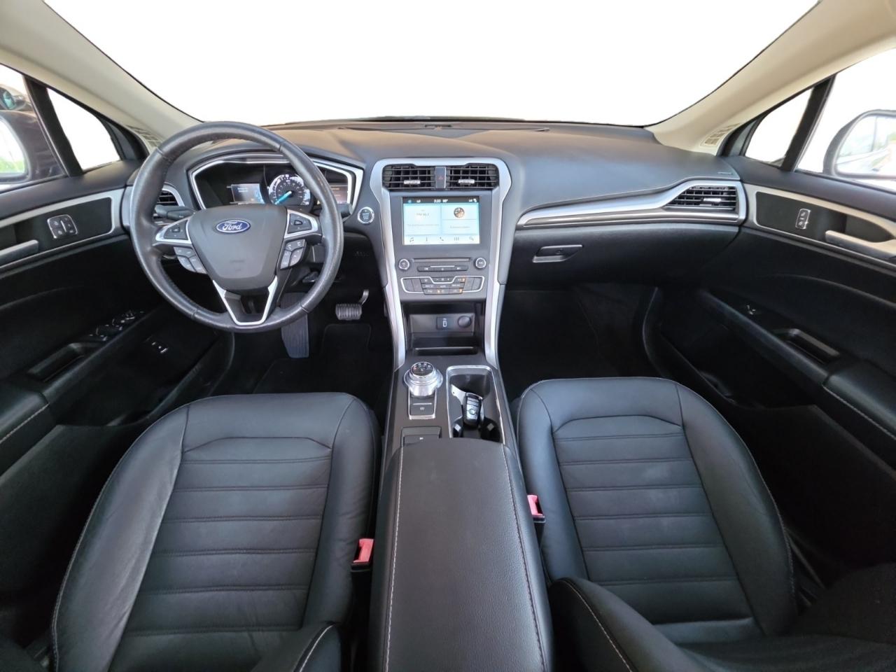 Ford Fusion Energi SE FWD 2018