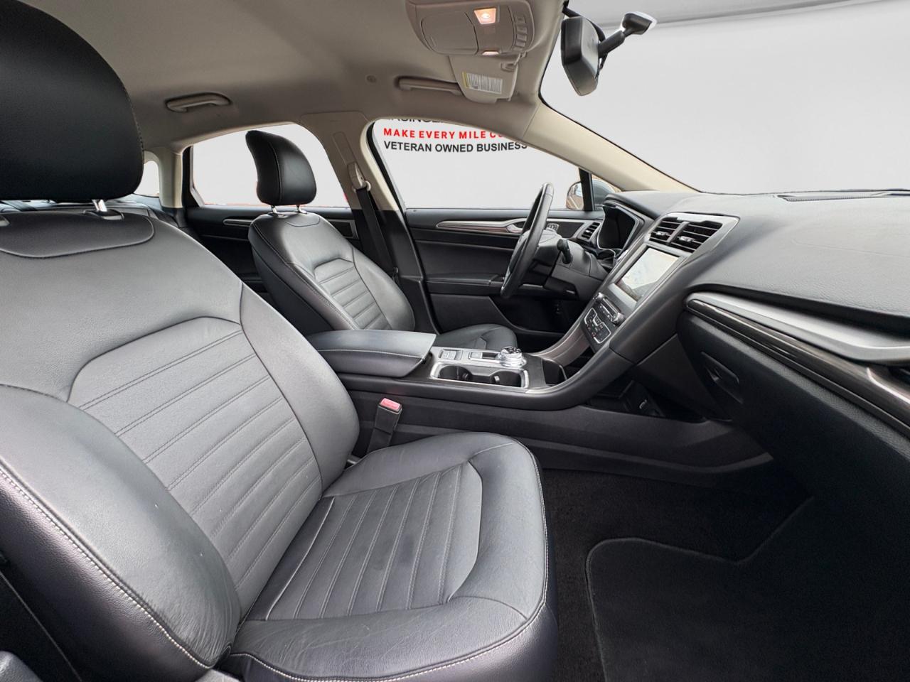 Ford Fusion Energi SE FWD 2018