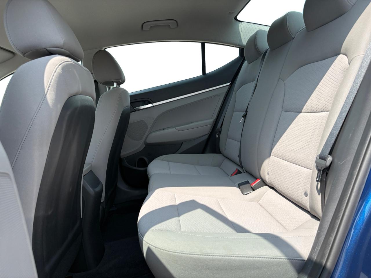 Hyundai Elantra SE IVT 2020