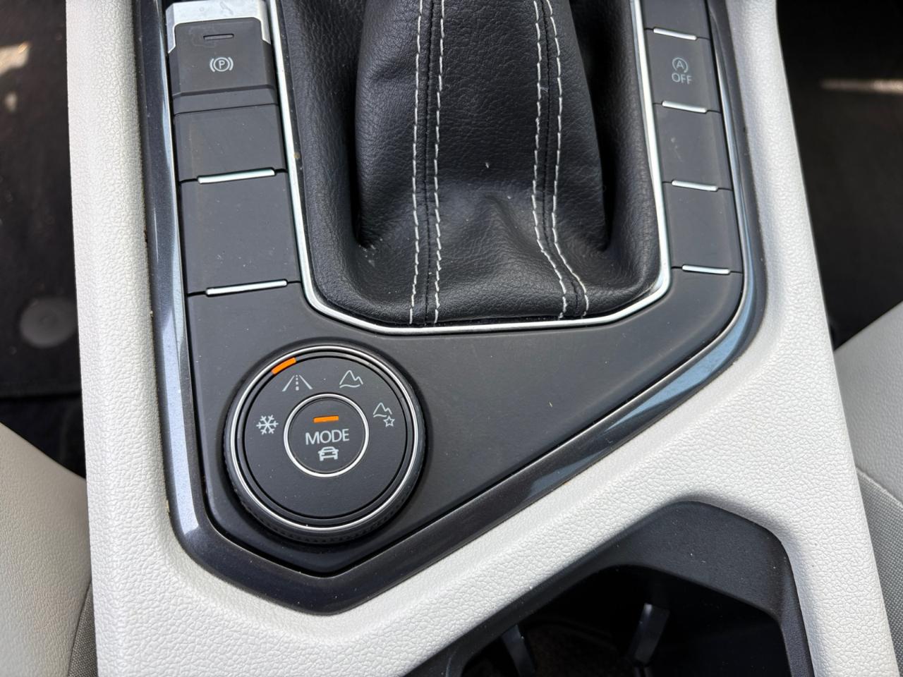 Volkswagen Tiguan 2.0T SE 4MOTION 2024