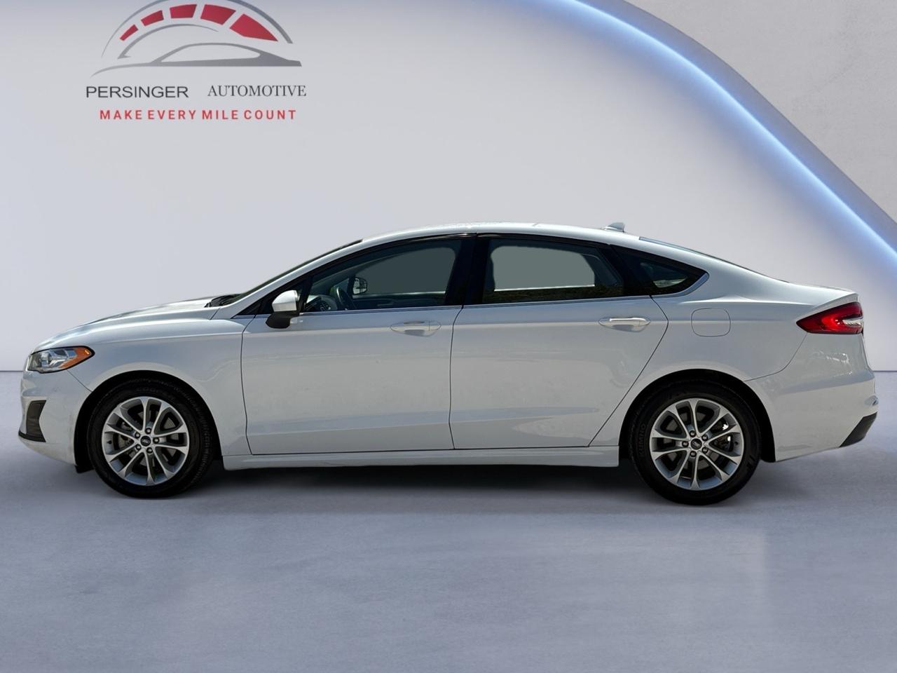 Ford Fusion Hybrid SE FWD 2020