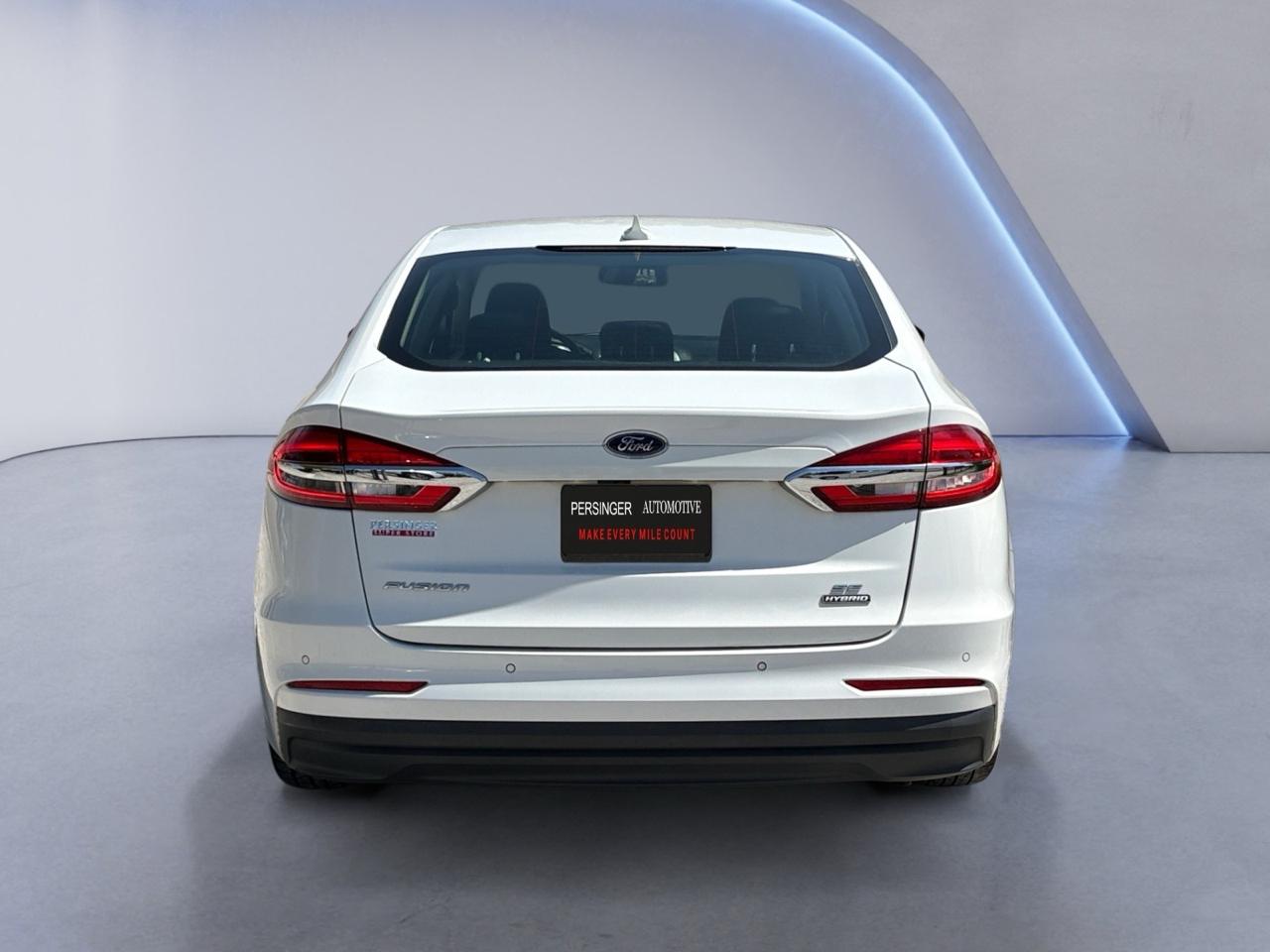 Ford Fusion Hybrid SE FWD 2020