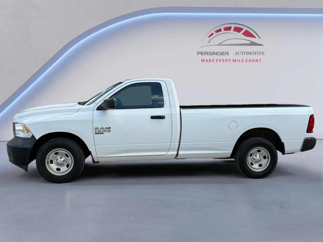 RAM 1500 Classic Tradesman 4x2 Reg Cab 8' Box 2019