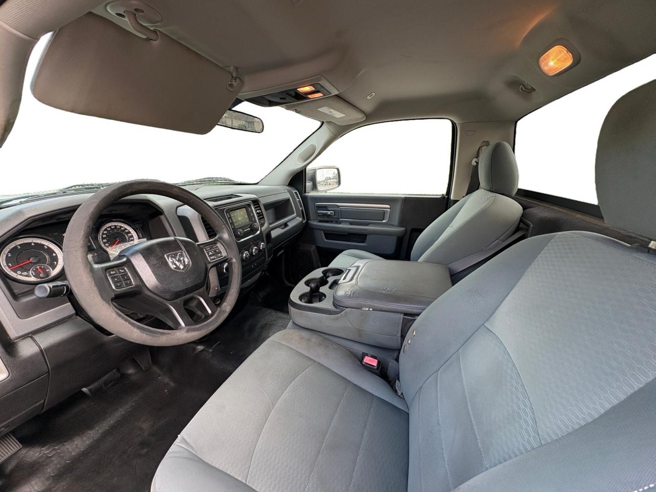 RAM 1500 Classic Tradesman 4x2 Reg Cab 8' Box 2019