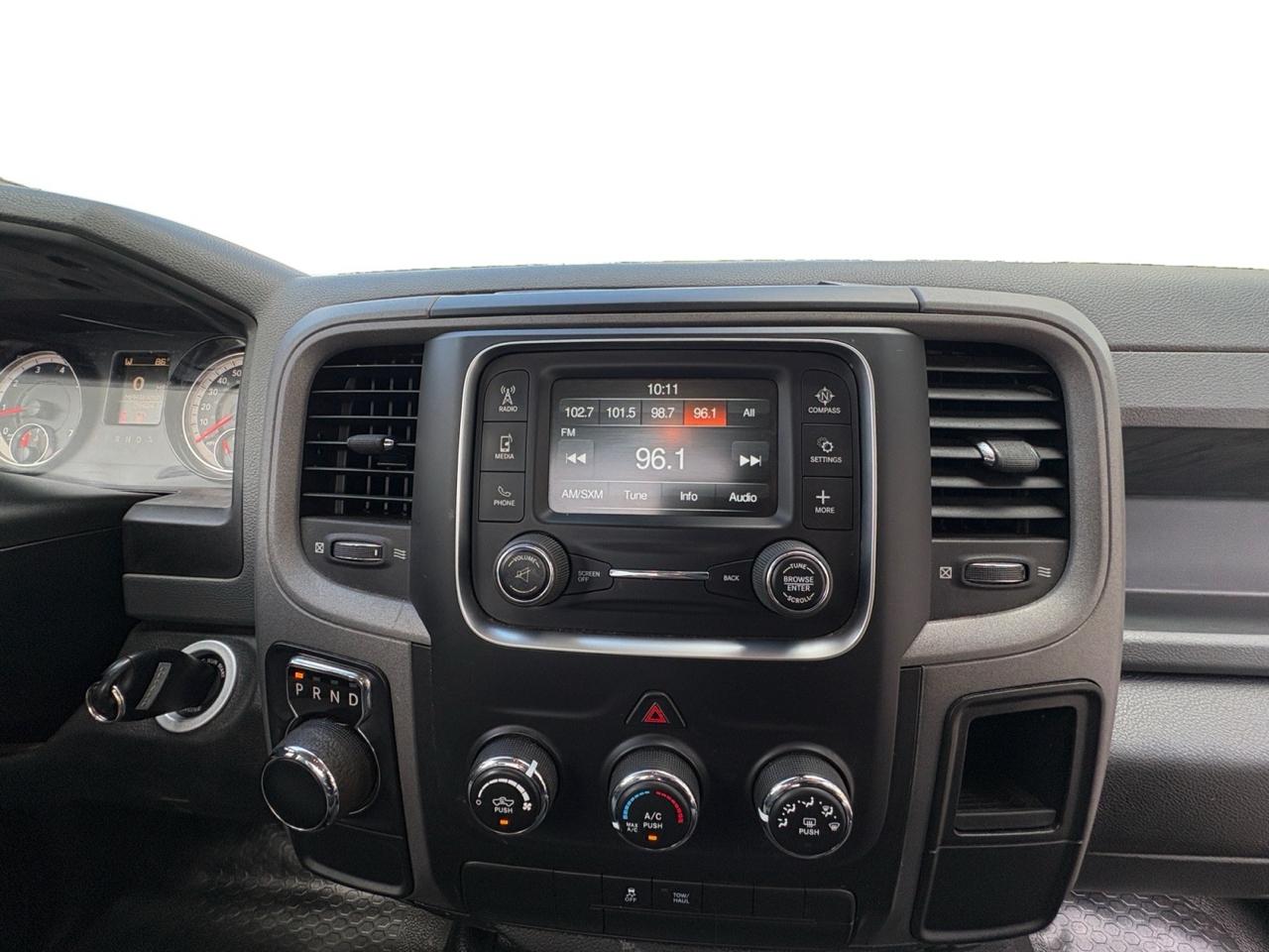 RAM 1500 Classic Tradesman 4x2 Reg Cab 8' Box 2019