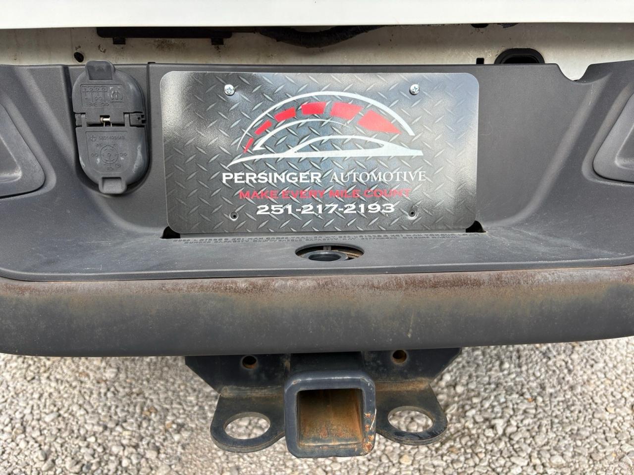 RAM 1500 Classic Tradesman 4x2 Reg Cab 8' Box 2019