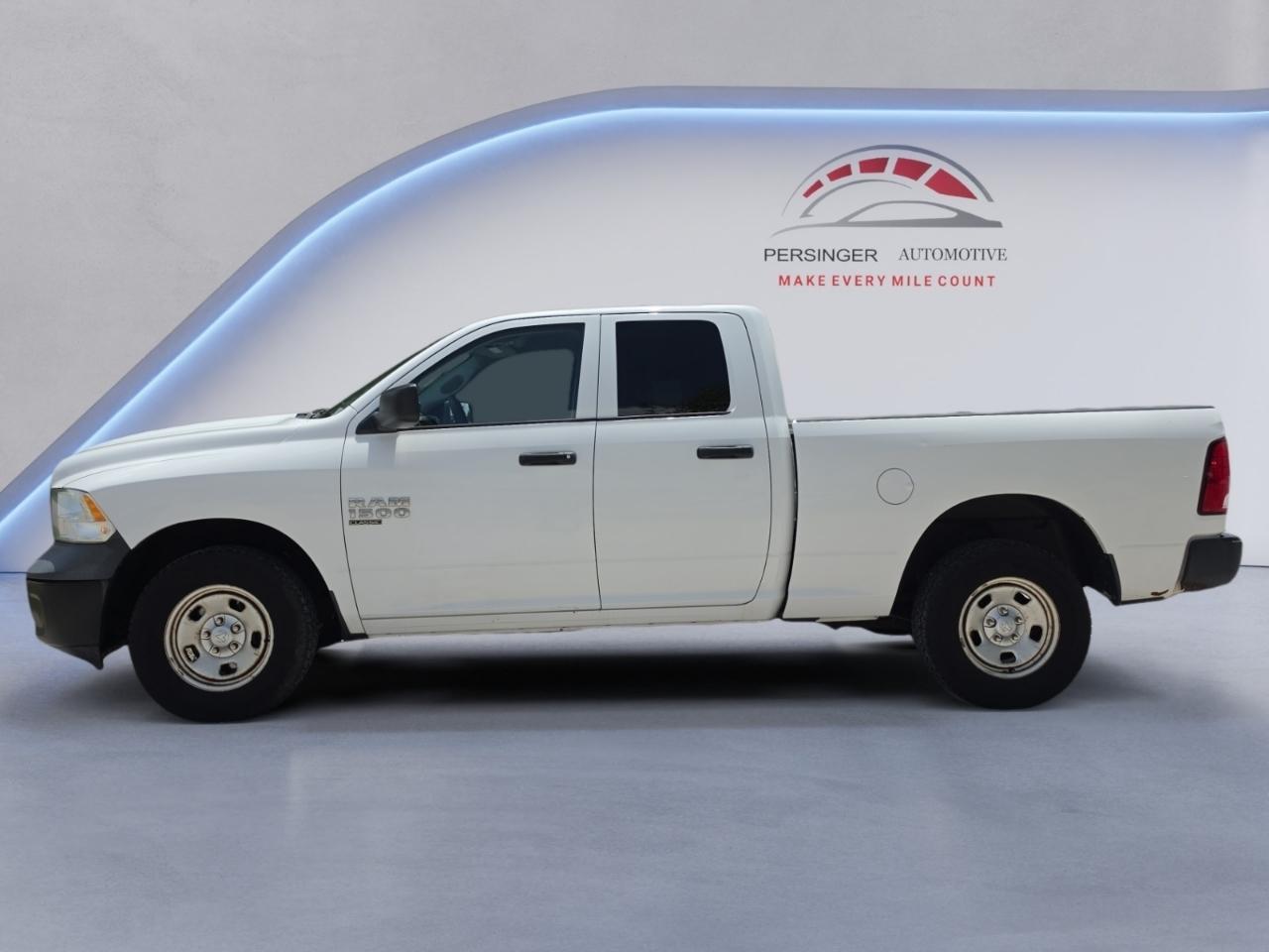 RAM 1500 Classic Tradesman 4x4 Quad Cab 6'4" Box 2019