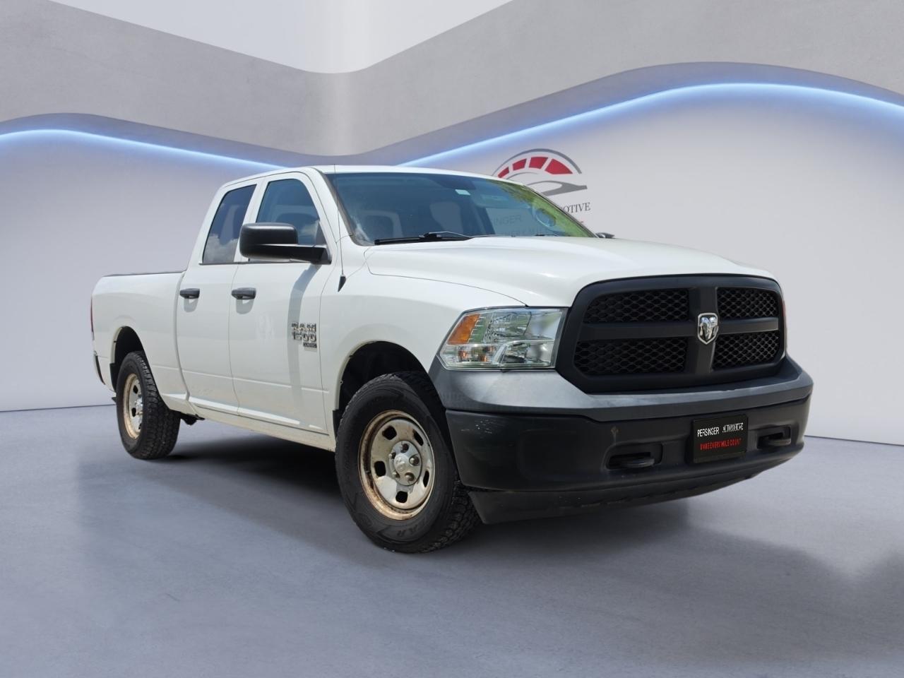 RAM 1500 Classic Tradesman 4x4 Quad Cab 6'4" Box 2019