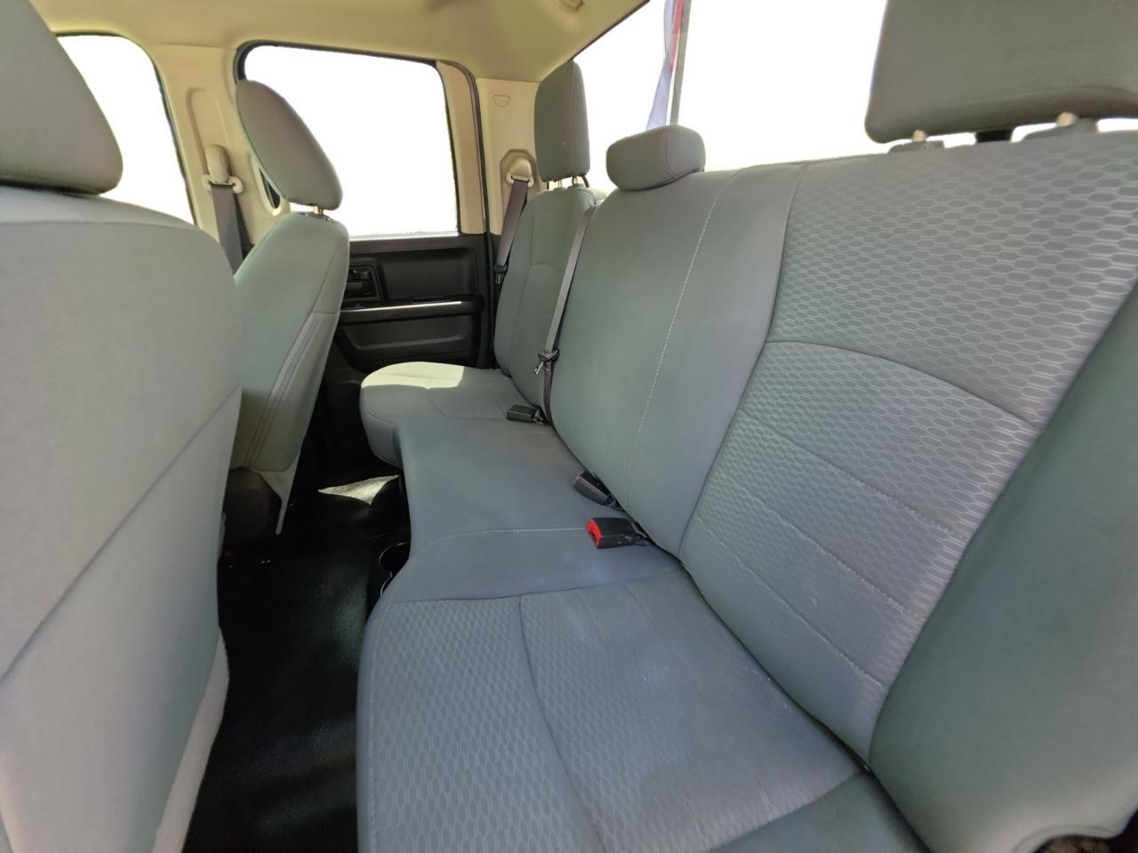 RAM 1500 Classic Tradesman 4x4 Quad Cab 6'4" Box 2019