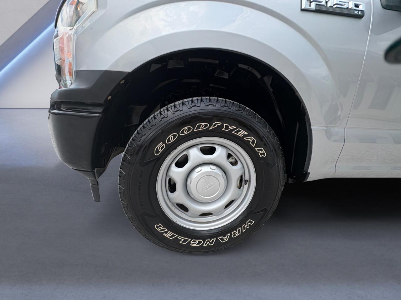 Ford F-150 XL 4WD SuperCrew 5.5' Box 2020