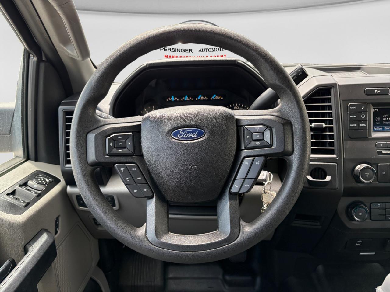 Ford F-150 XL 2WD SuperCab 6.5' Box 2017
