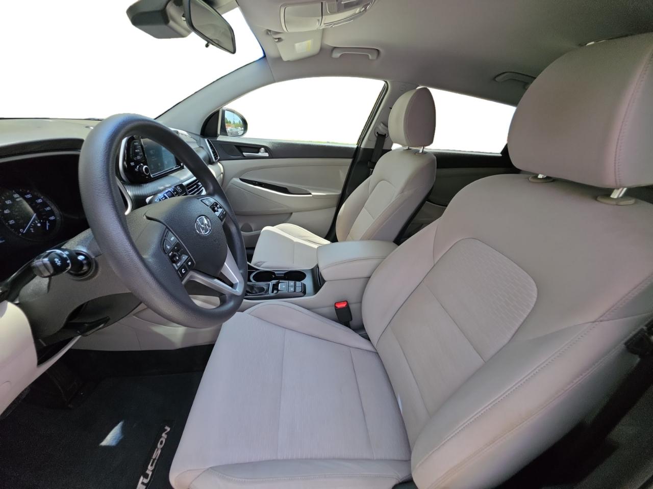 Hyundai Tucson SE 2021