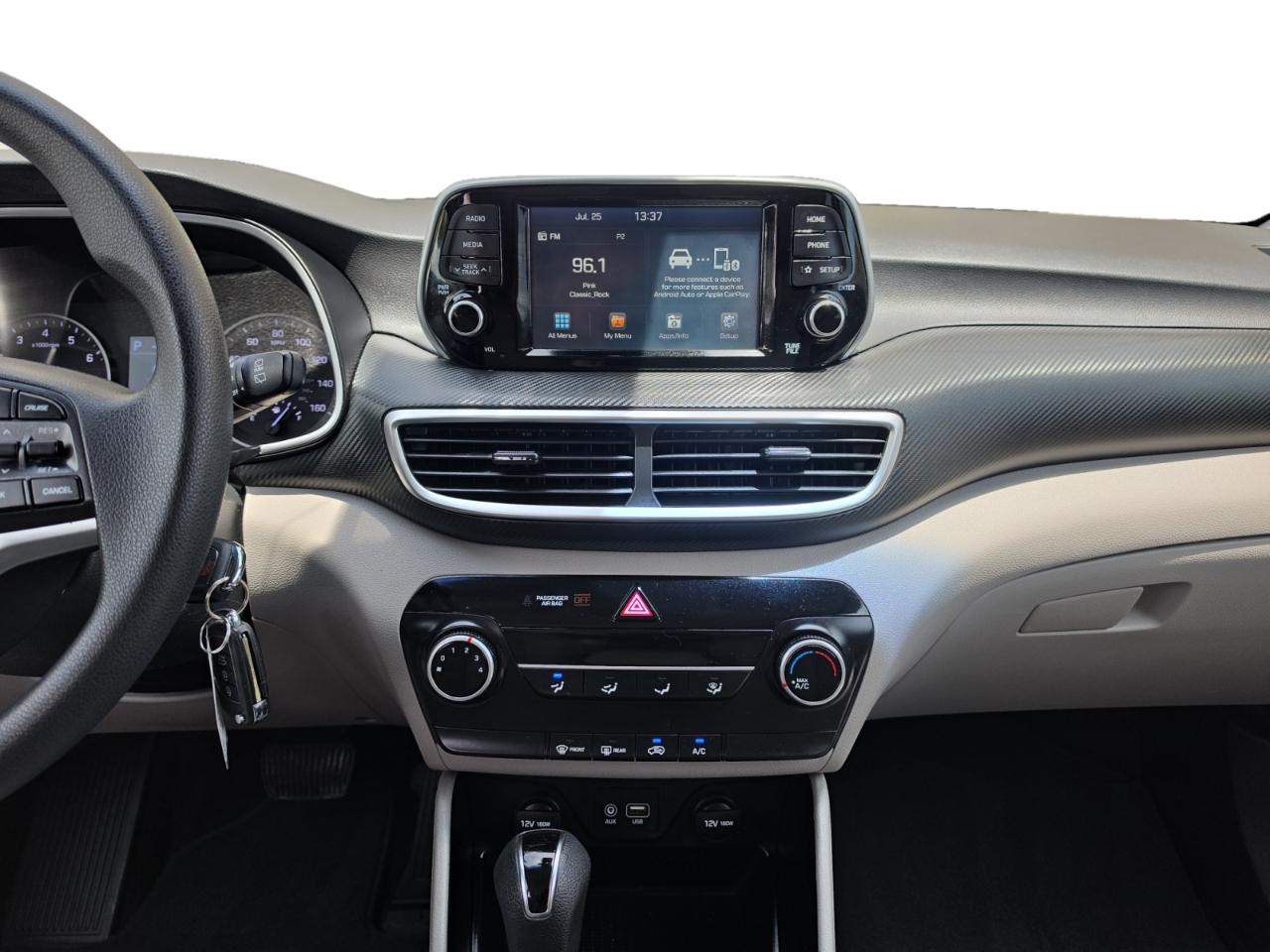 Hyundai Tucson SE 2021