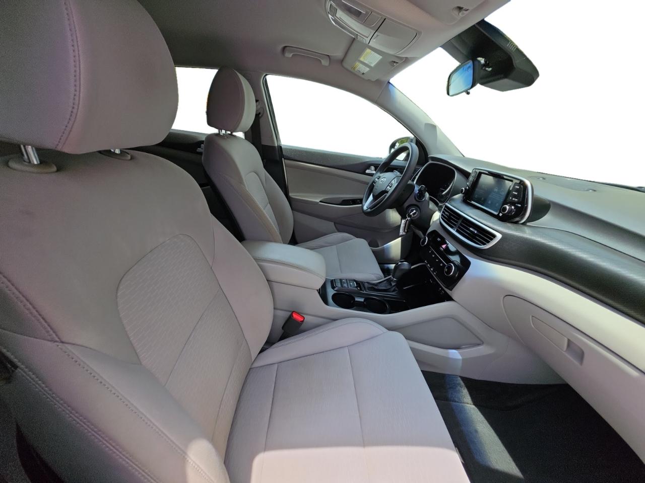 Hyundai Tucson SE 2021