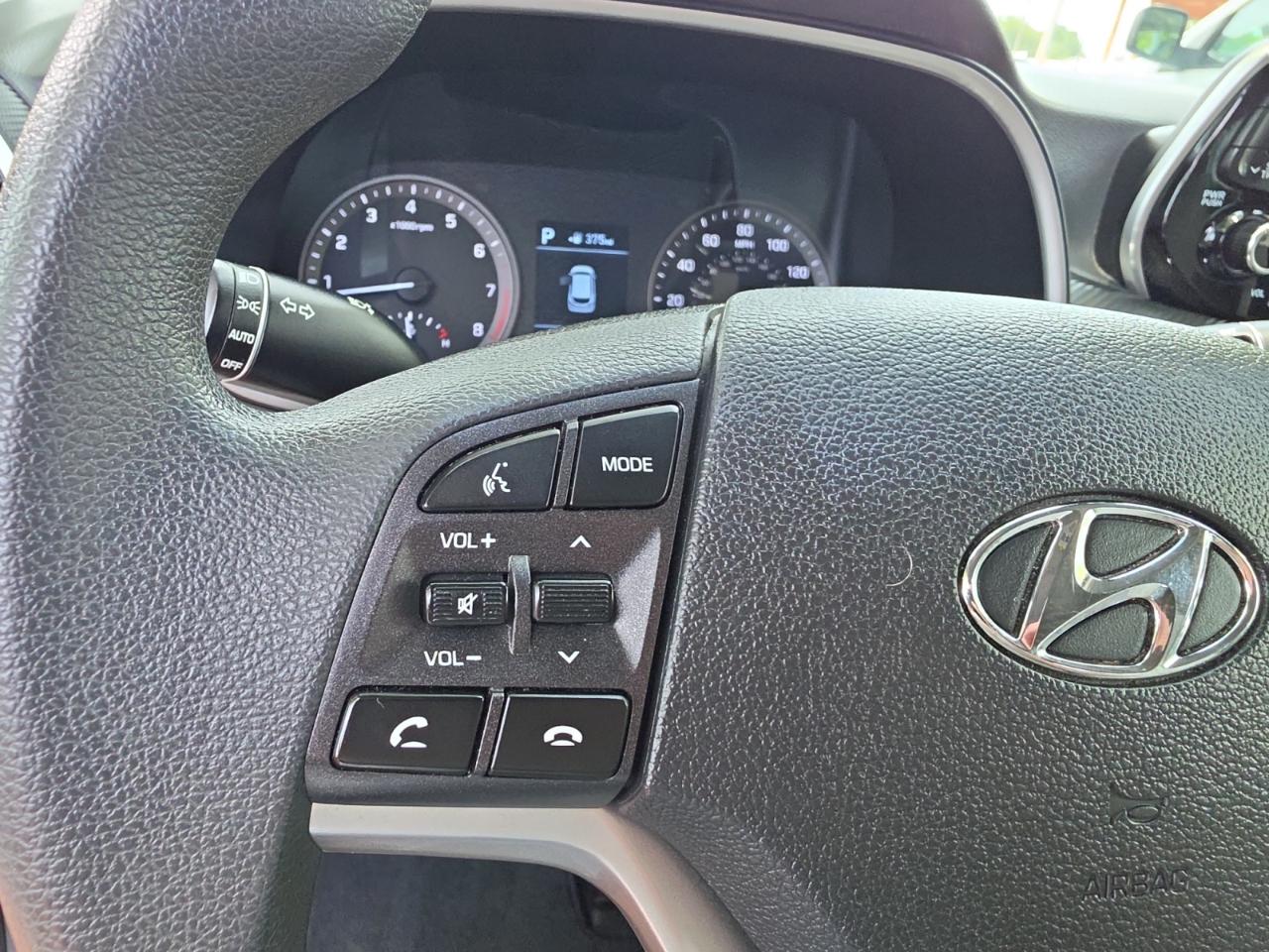 Hyundai Tucson SE 2021