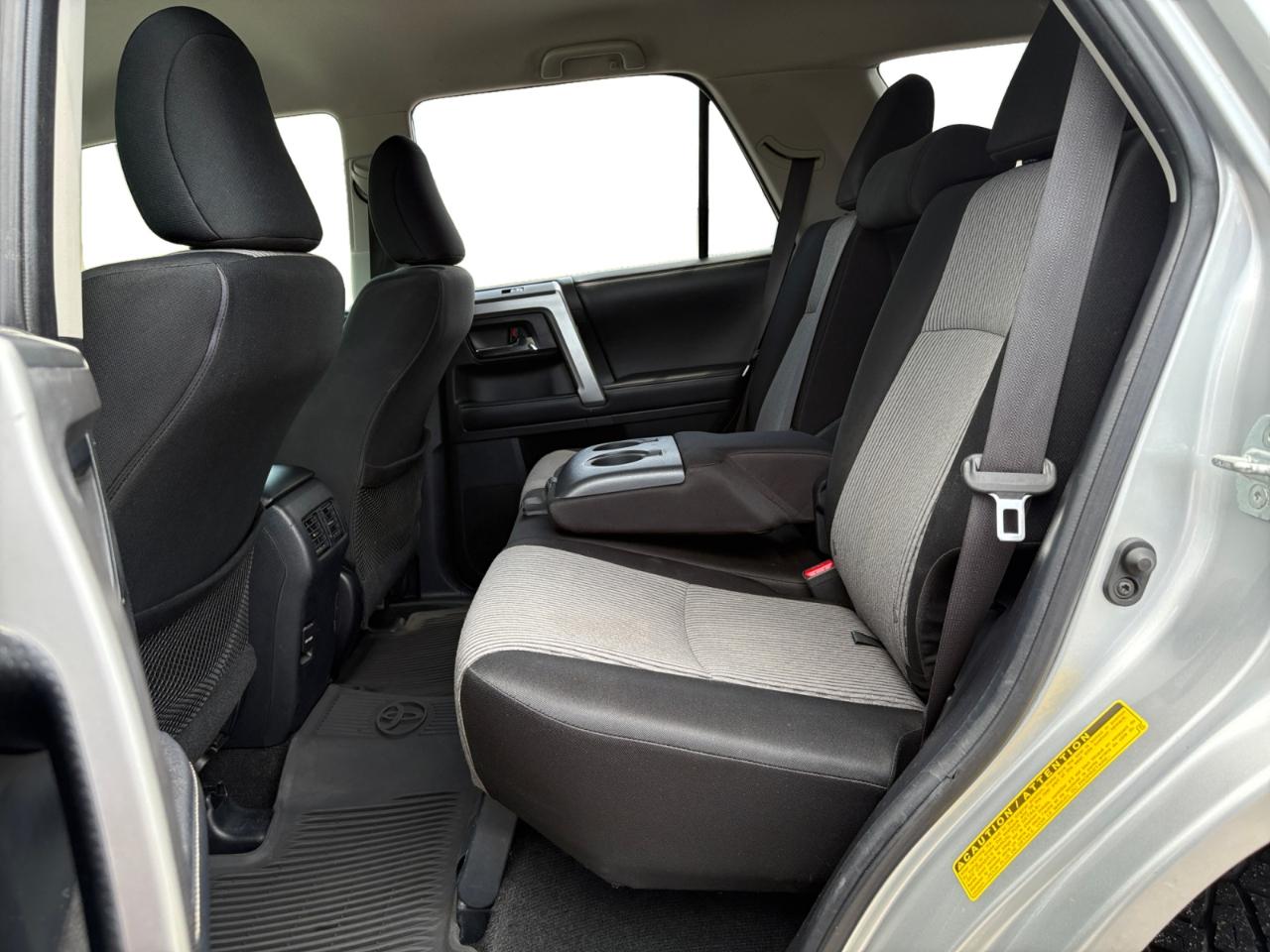Toyota 4Runner SR5 4WD (Natl) 2019