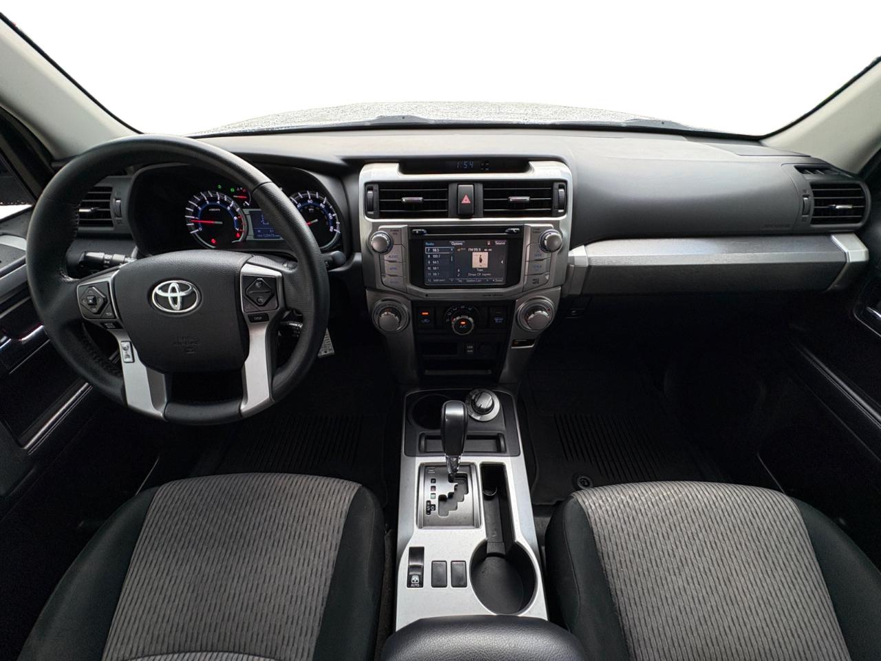 Toyota 4Runner SR5 4WD (Natl) 2019