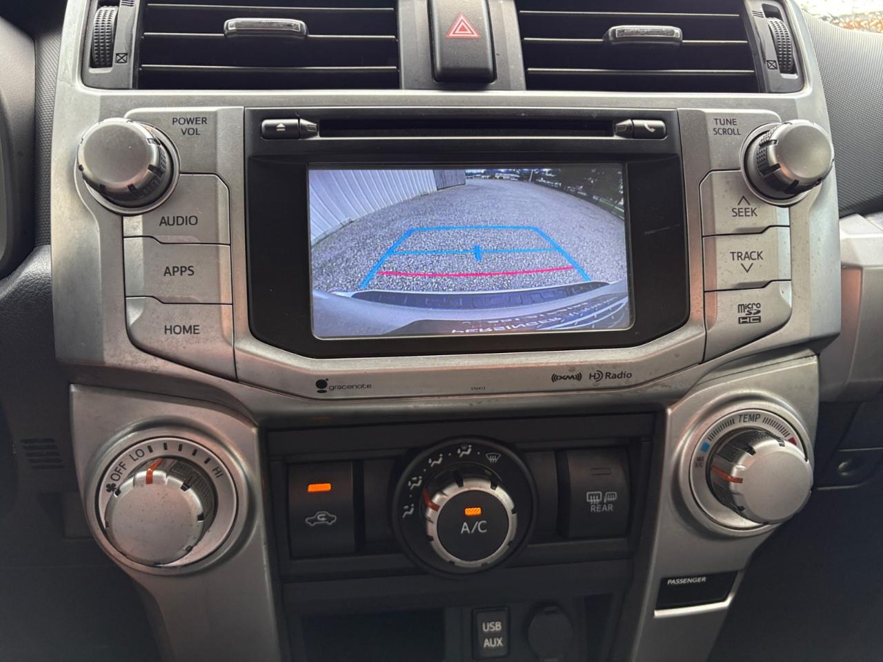 Toyota 4Runner SR5 4WD (Natl) 2019
