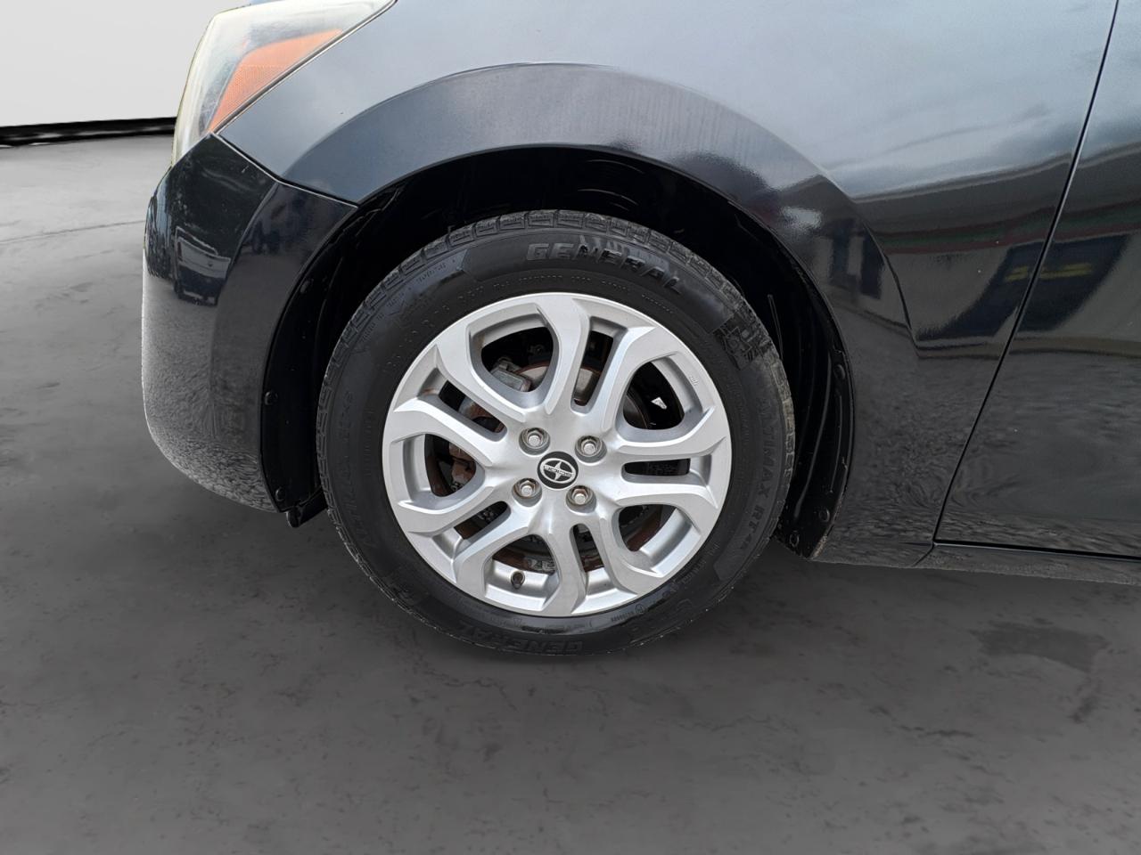 Scion iA 6A 2016