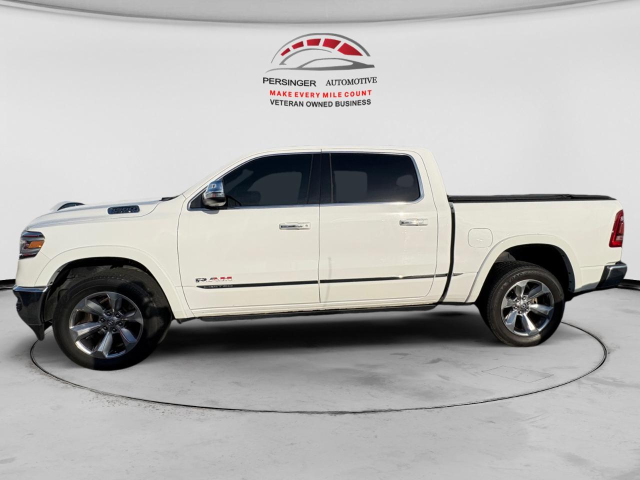 RAM 1500 Limited 4x4 Crew Cab 5'7" Box 2022