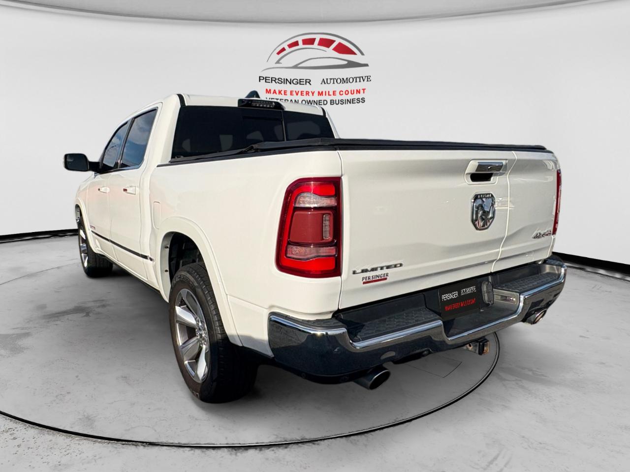 RAM 1500 Limited 4x4 Crew Cab 5'7" Box 2022
