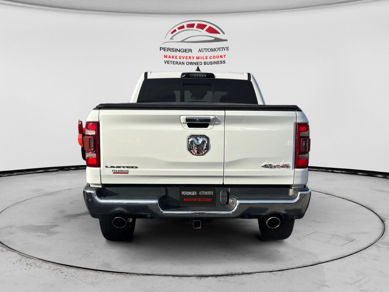 RAM 1500 Limited 4x4 Crew Cab 5'7" Box 2022