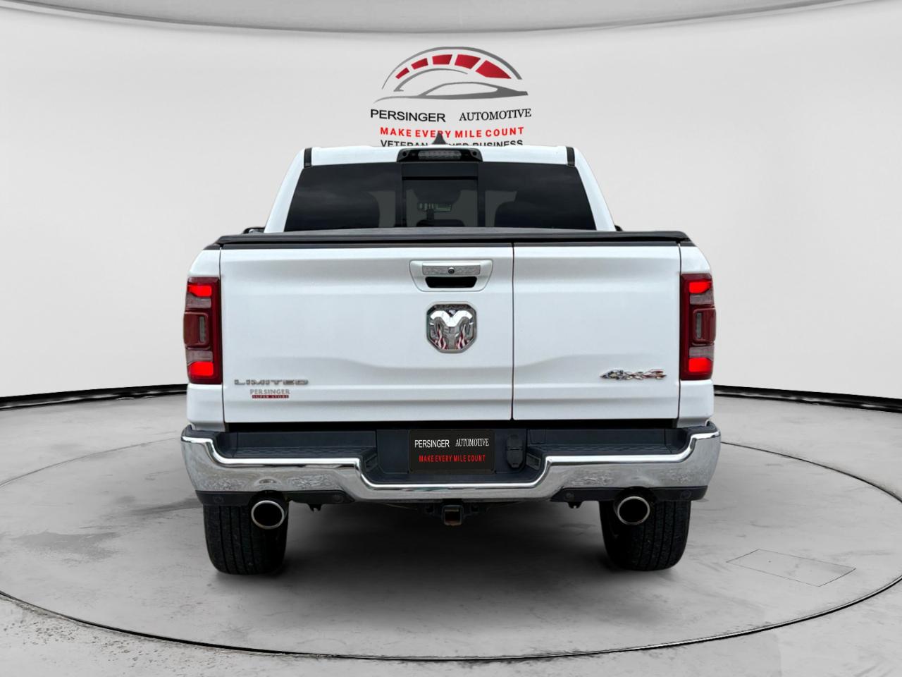 RAM 1500 Limited 4x4 Crew Cab 5'7" Box 2022
