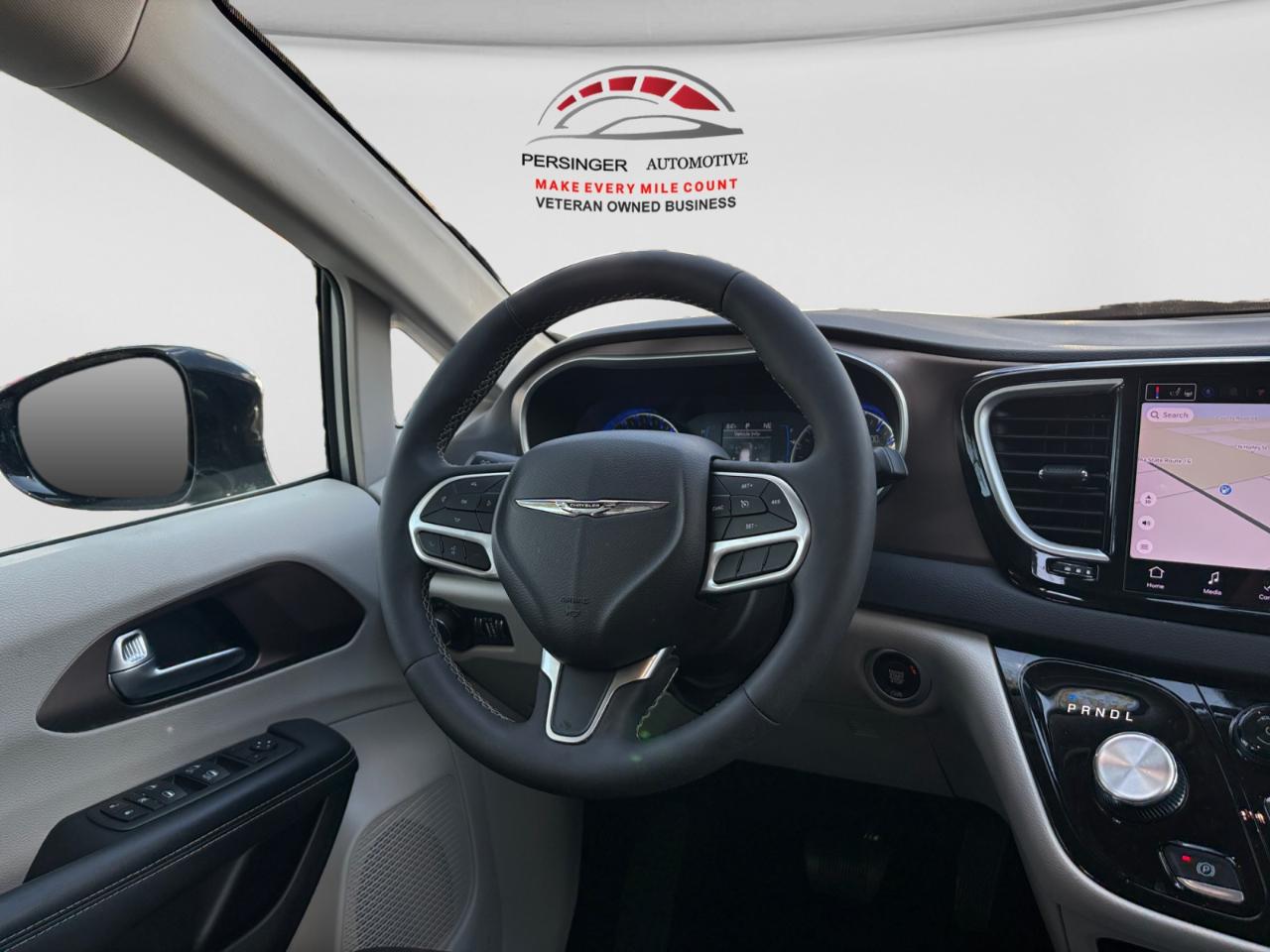 Chrysler Voyager LX FWD 2024