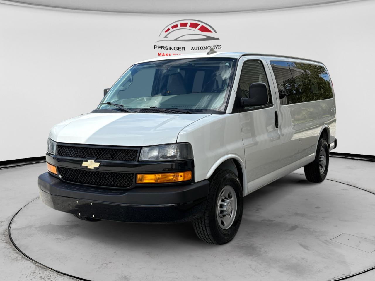 2019 Chevrolet Express Passenger RWD 2500 135" LS