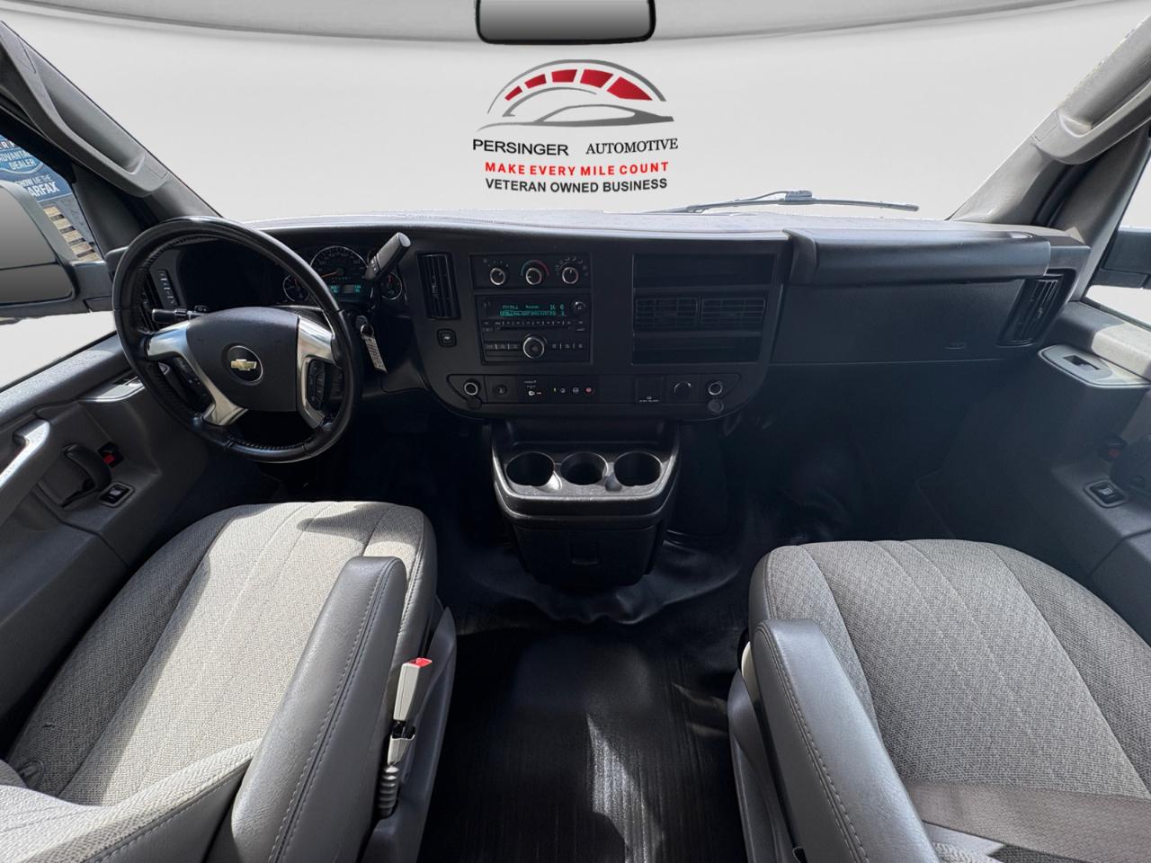 Chevrolet Express Passenger RWD 2500 135" LS 2019