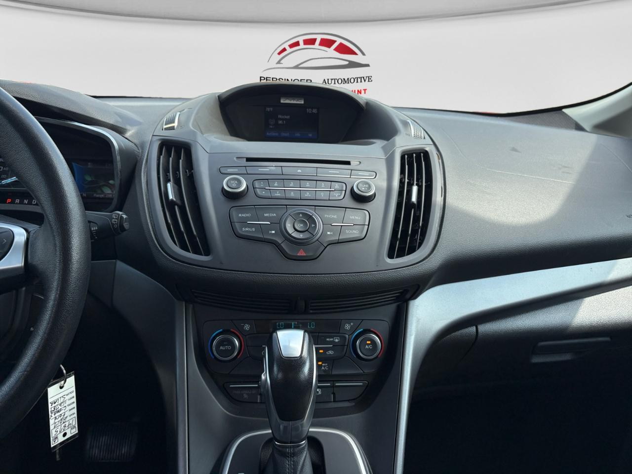Ford C-Max Hybrid SE FWD 2017