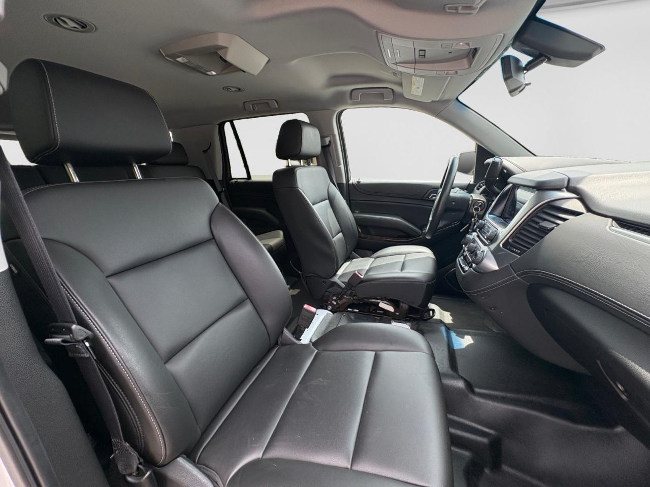 Chevrolet Tahoe 4WD 2018