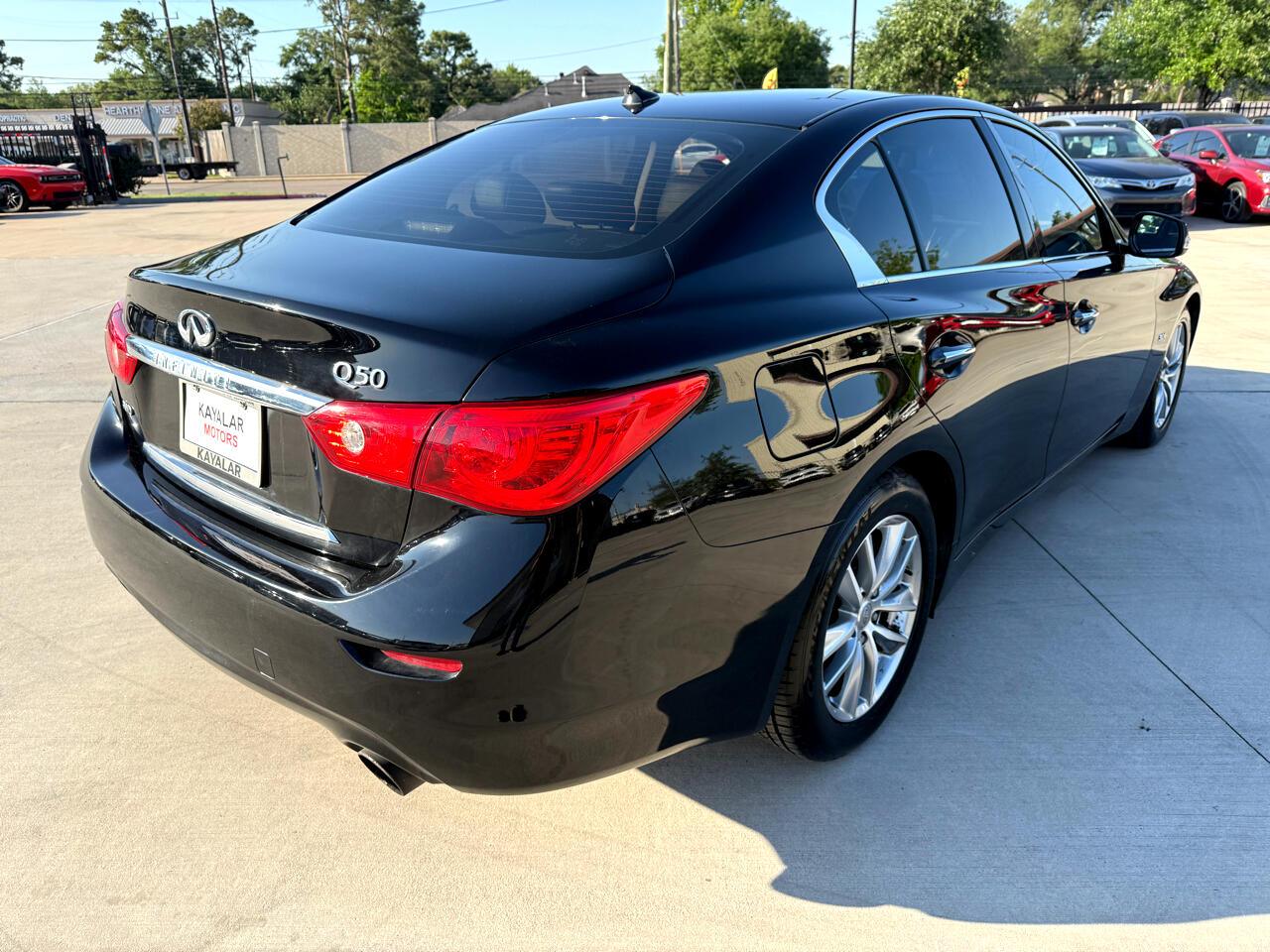 2017 Infiniti Q50 3.0t Premium AWD photo 6