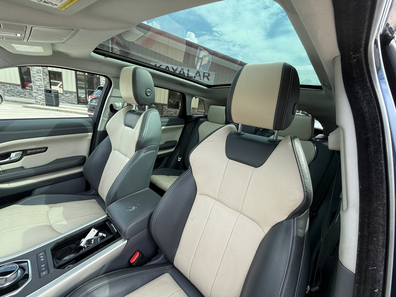 Land Rover Range Rover Evoque SE 2016