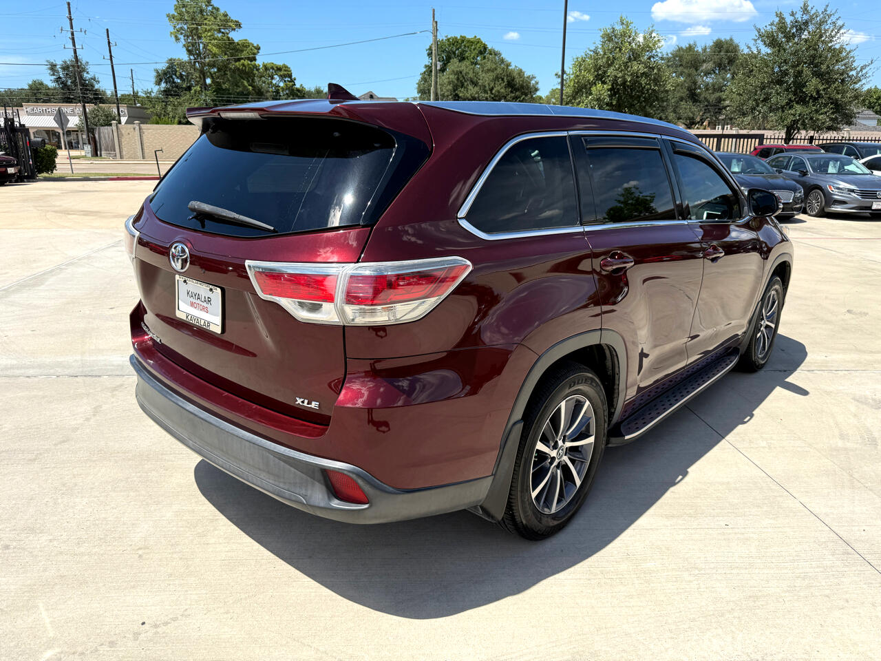 2017 Toyota Highlander SE photo 6