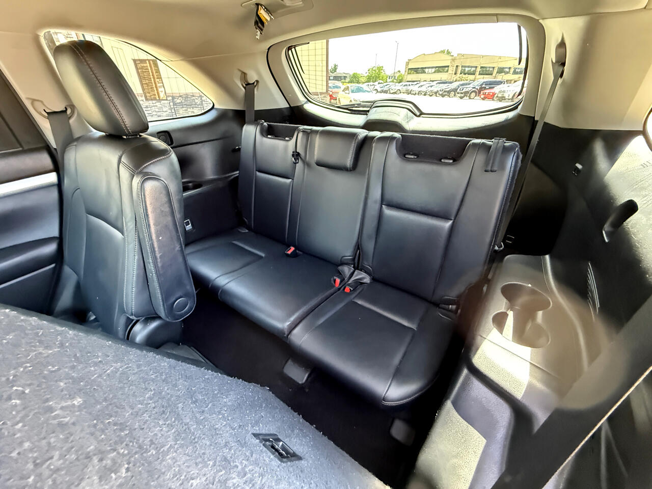 2017 Toyota Highlander SE photo 10