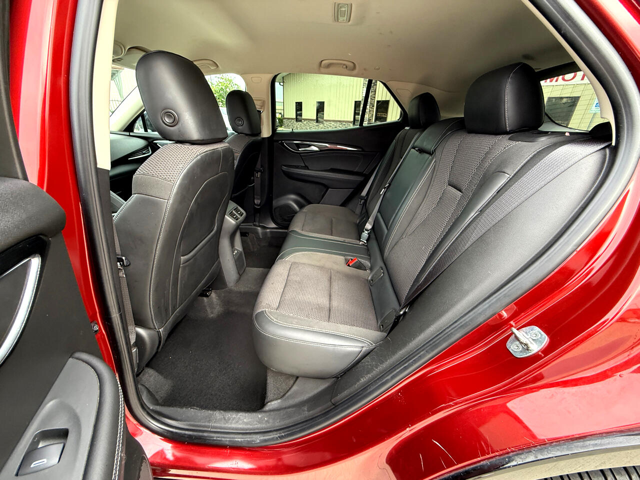 2021 Buick Envision Preferred photo 12