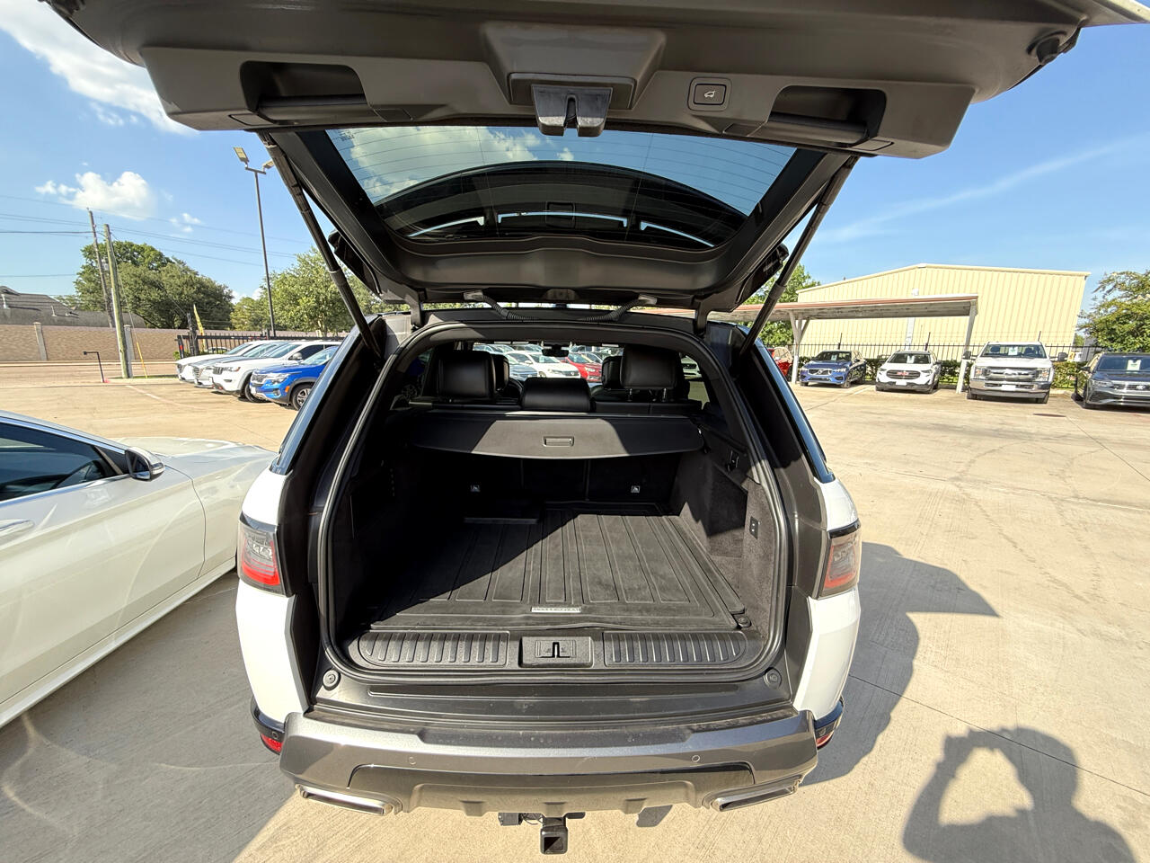 2020 Land Rover Range Rover Sport HSE photo 15