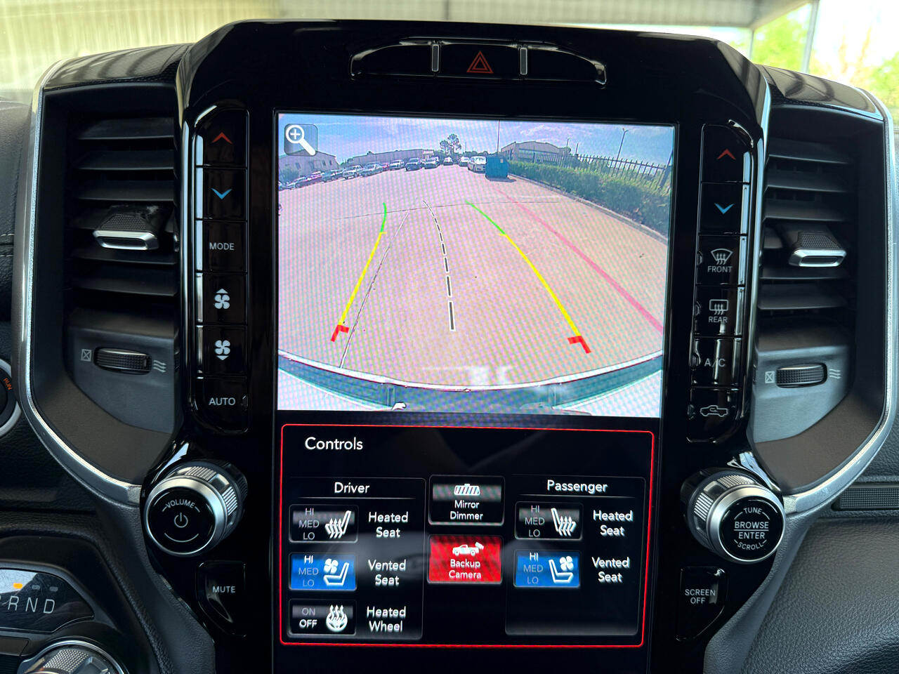 2021 Ram 1500 Laramie photo 16