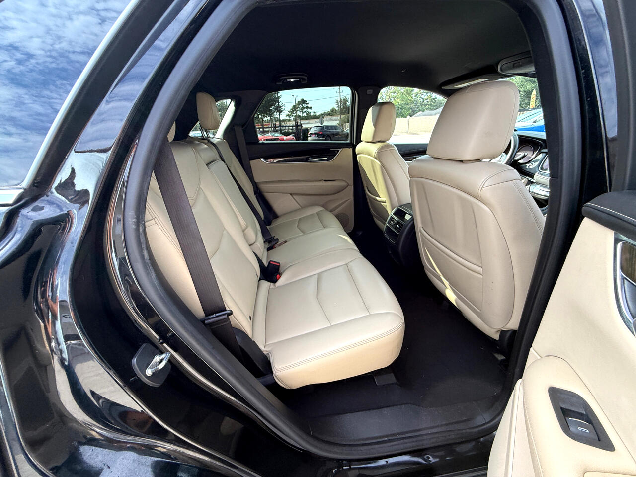 2017 Cadillac XT5 Base photo 13