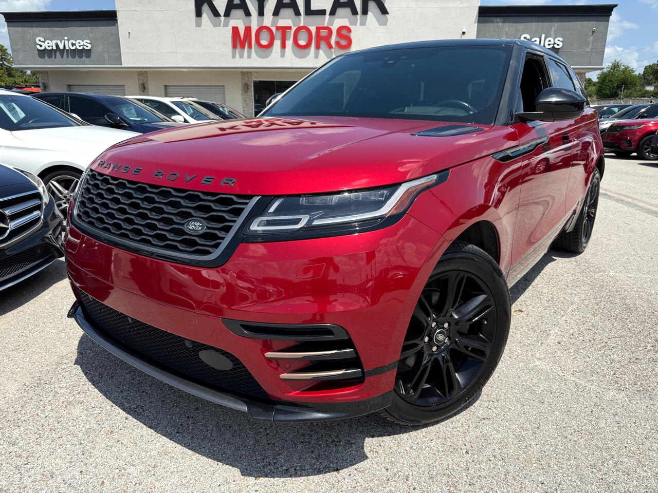 2020 Land Rover Range Rover Velar P250 R-Dynamic S photo 2