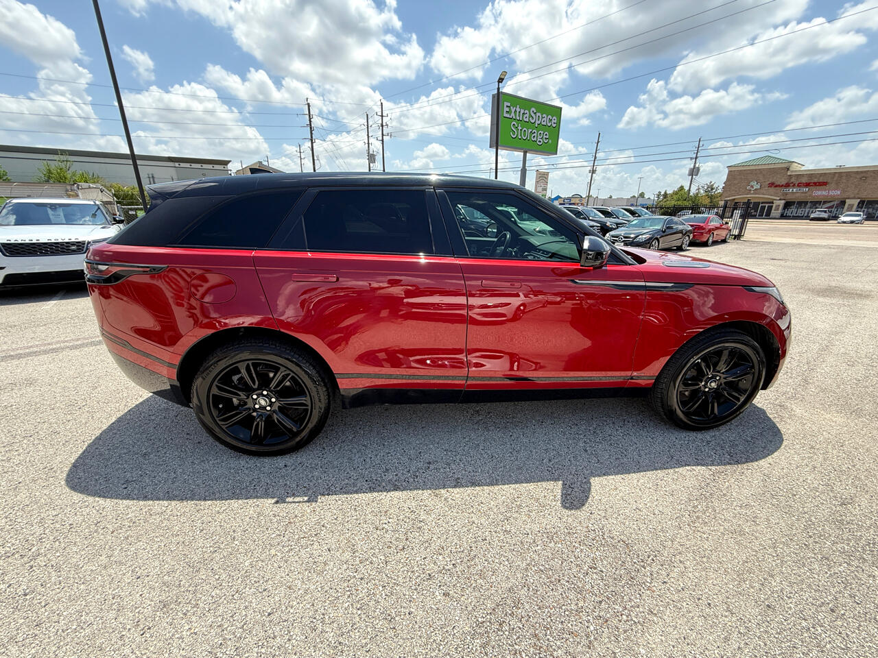 2020 Land Rover Range Rover Velar P250 R-Dynamic S photo 7
